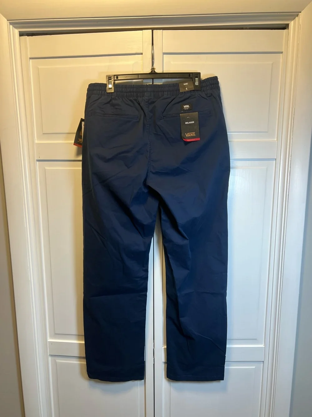 NWT Vans Men's Range Elastic Relaxed Fit Pants Size Large Color Navy Blue